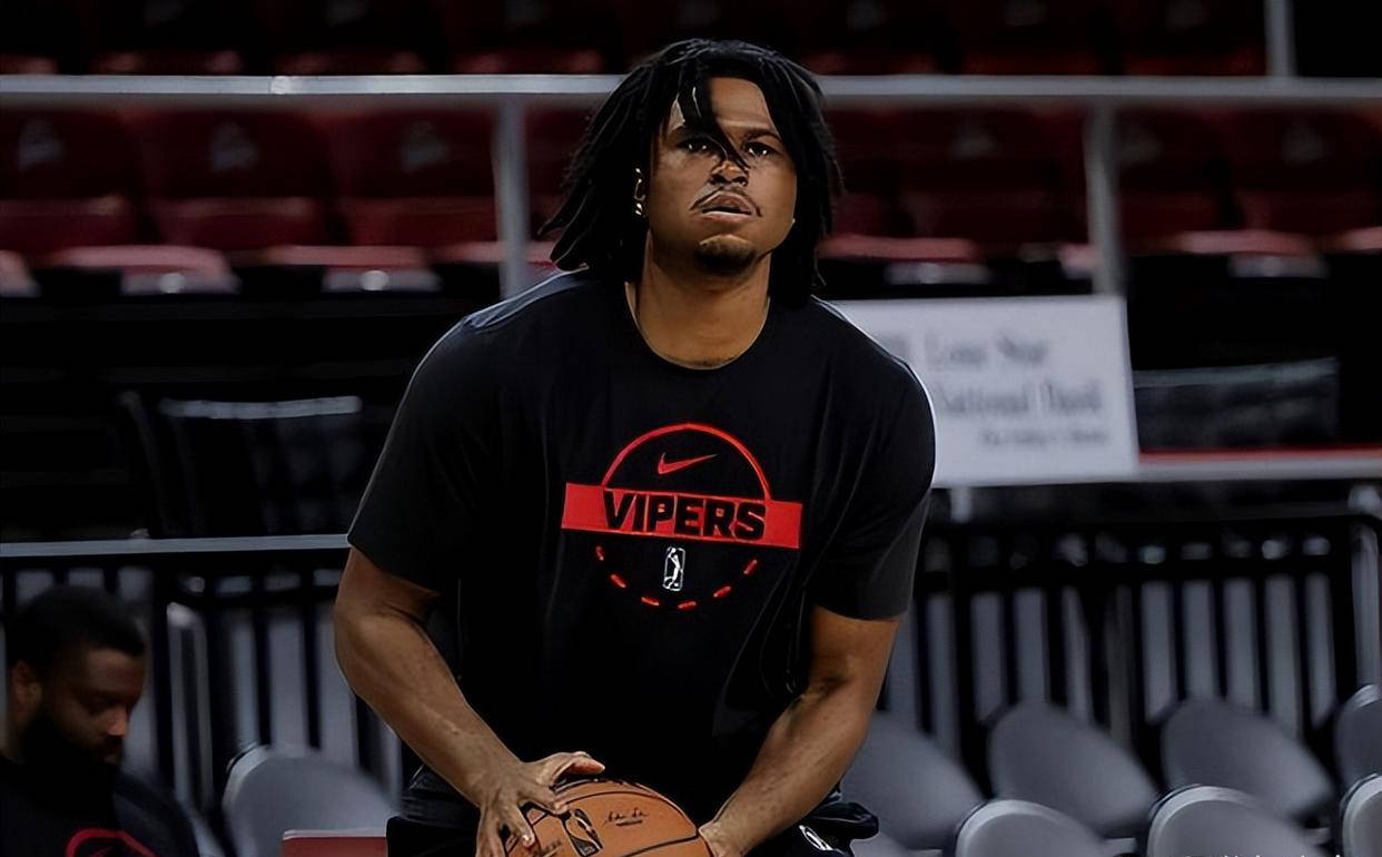 76人vs湖人全场回放